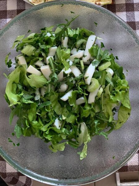 Anelli di calamari in insalata