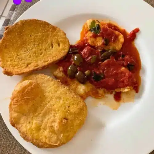 Petto di pollo con pomodorini e olive