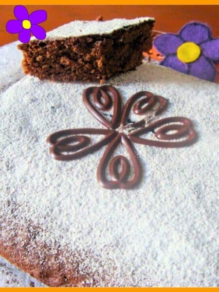 Torta di amaretti e cacao