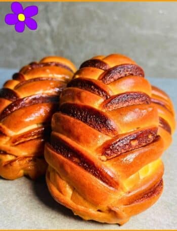 Brioche intrecciate dolci
