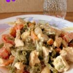 Insalata di verdure e pollo